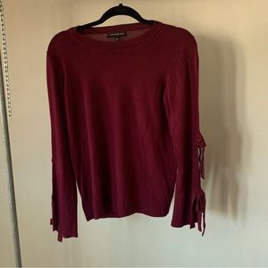 Banana republic plum burgundy sweater in EUC tie sleeves cold shoulder M MOM1